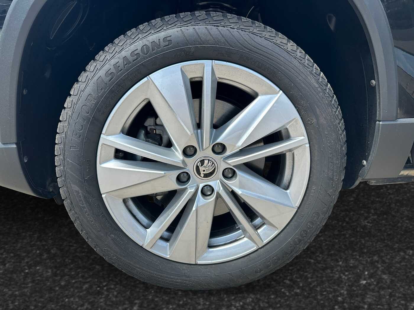 SKODA Karoq 1.5 TSI ACT DSG Executive 150 CV
