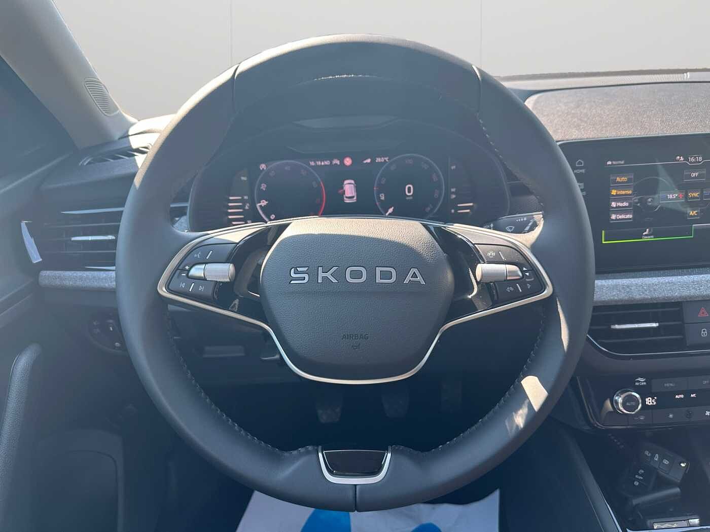 SKODA Kamiq 1.0 TSI Style