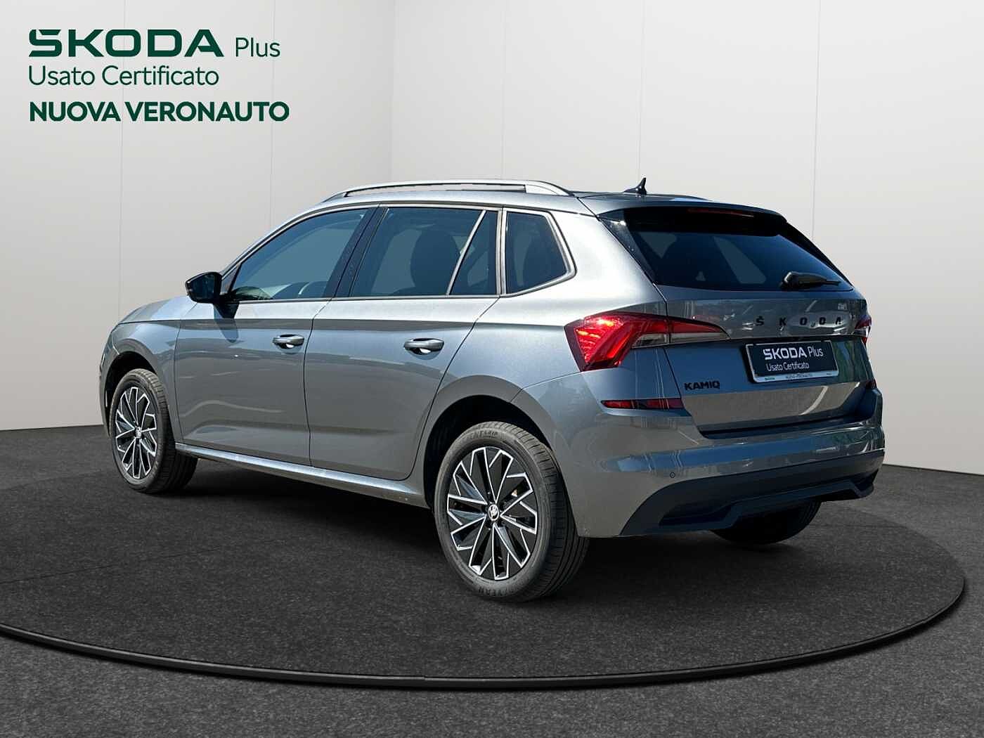 SKODA Kamiq 1.0 TSI Black Dots
